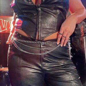 Princess Polly RECYCLED METAL GILROY CHAIN BELT *SILVER*